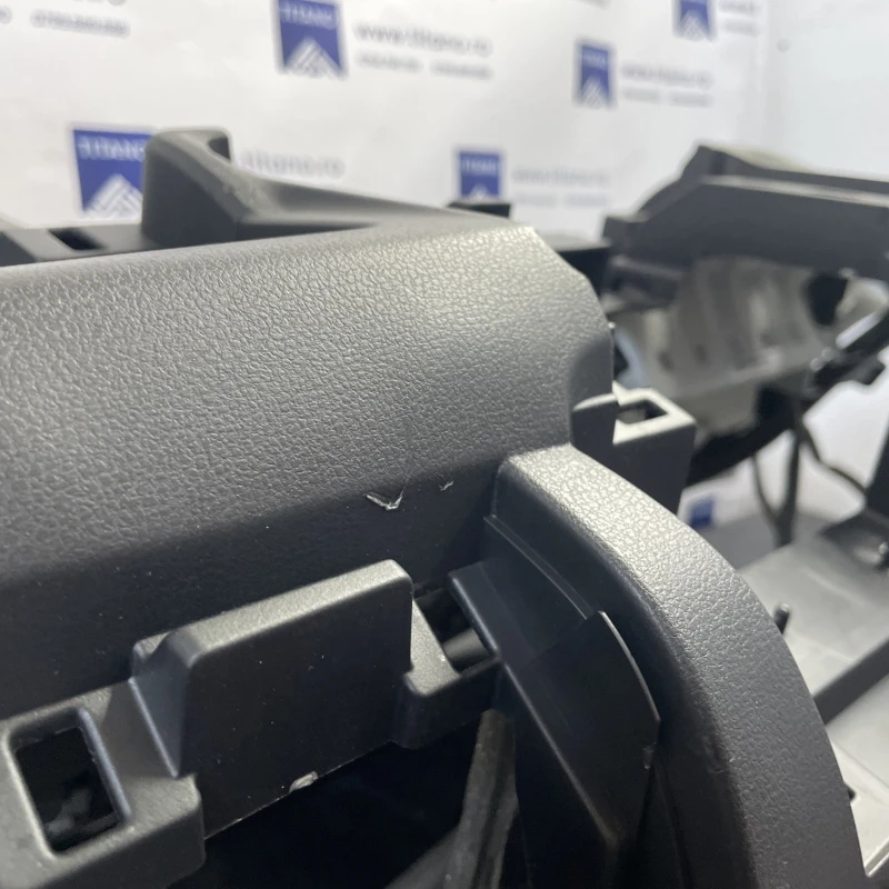 Plansa bord / Nissan Leaf ZE1 2019 / Interior