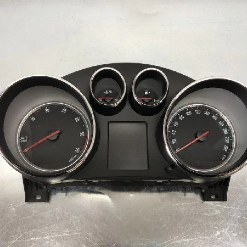 Ceas bord / Opel Insignia A 2013 / Interior