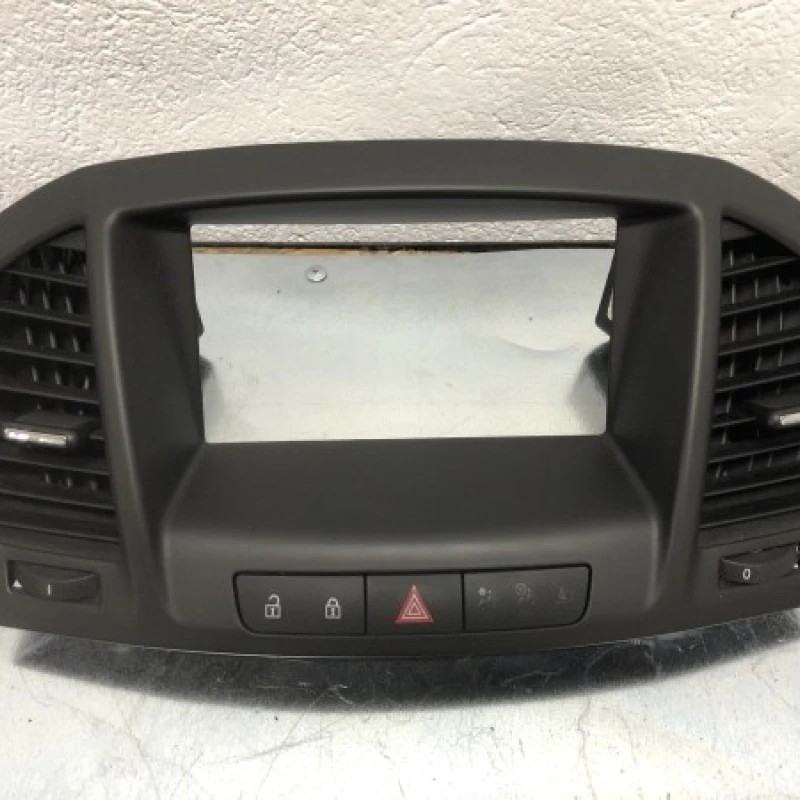 Grila aer bord / Opel Insignia A 2013 / Interior