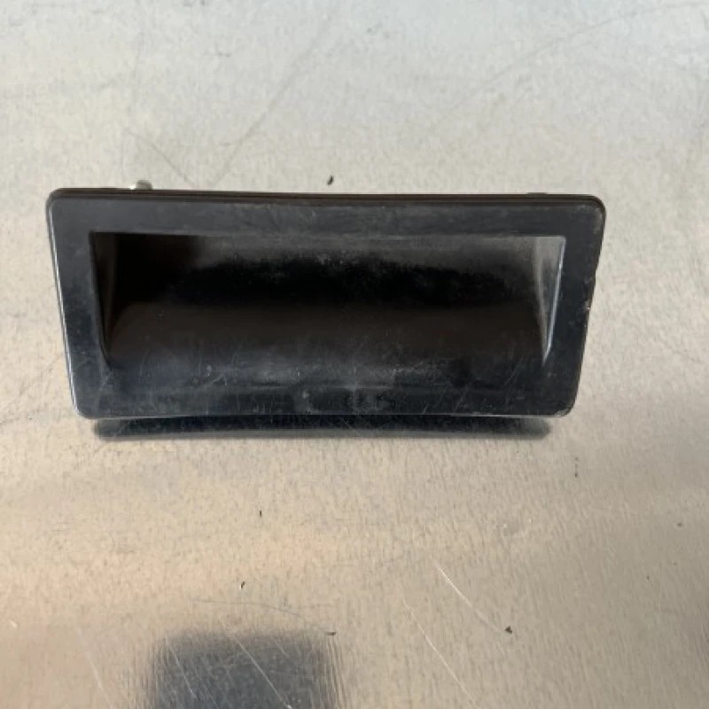 Maner buton deschidere haion Audi A4 B8 2010