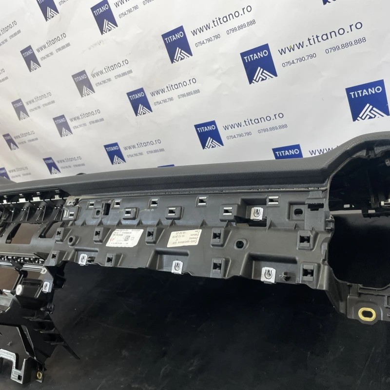 Plansa bord / Porsche Cayenne Cayenne 2020 / Interior