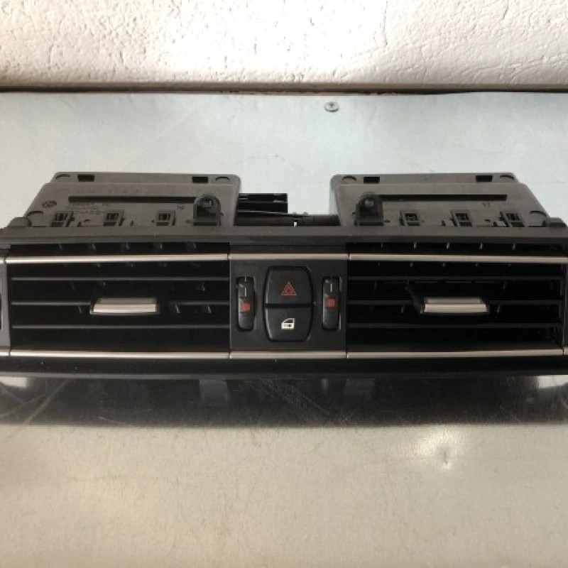 Grila aer bord BMW Seria 7 F01 2011