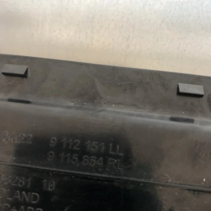 Grila aer bord / BMW Seria 7 F01 2011 / Interior