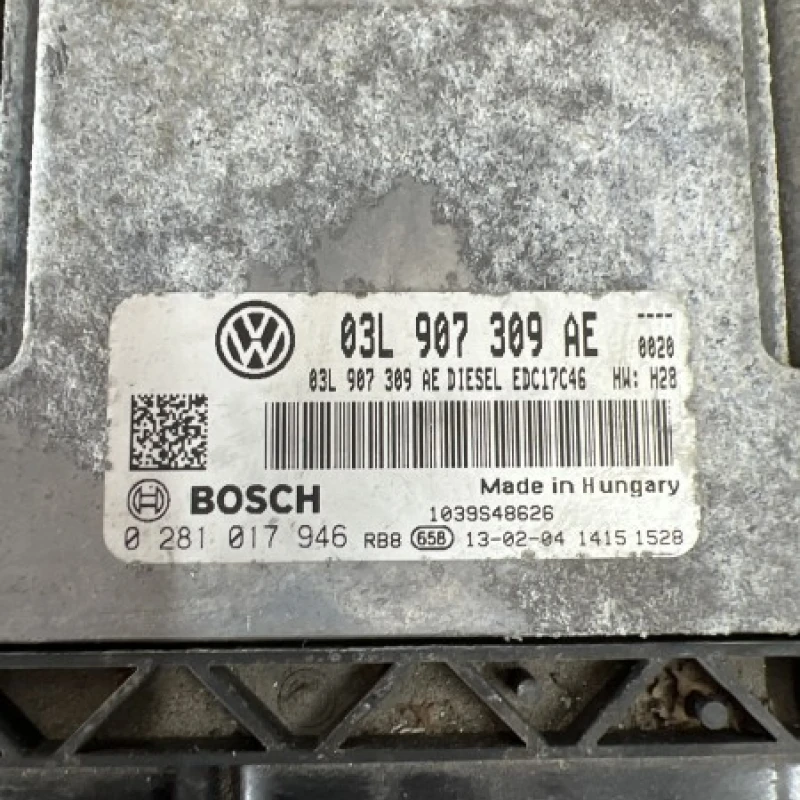 Calculator motor ecu / Volkswagen   2013 / Audio si electronice
