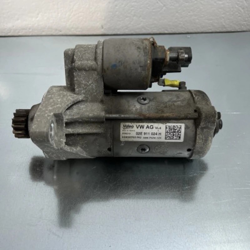Electromotor demaror Volkswagen Passat B7 2013