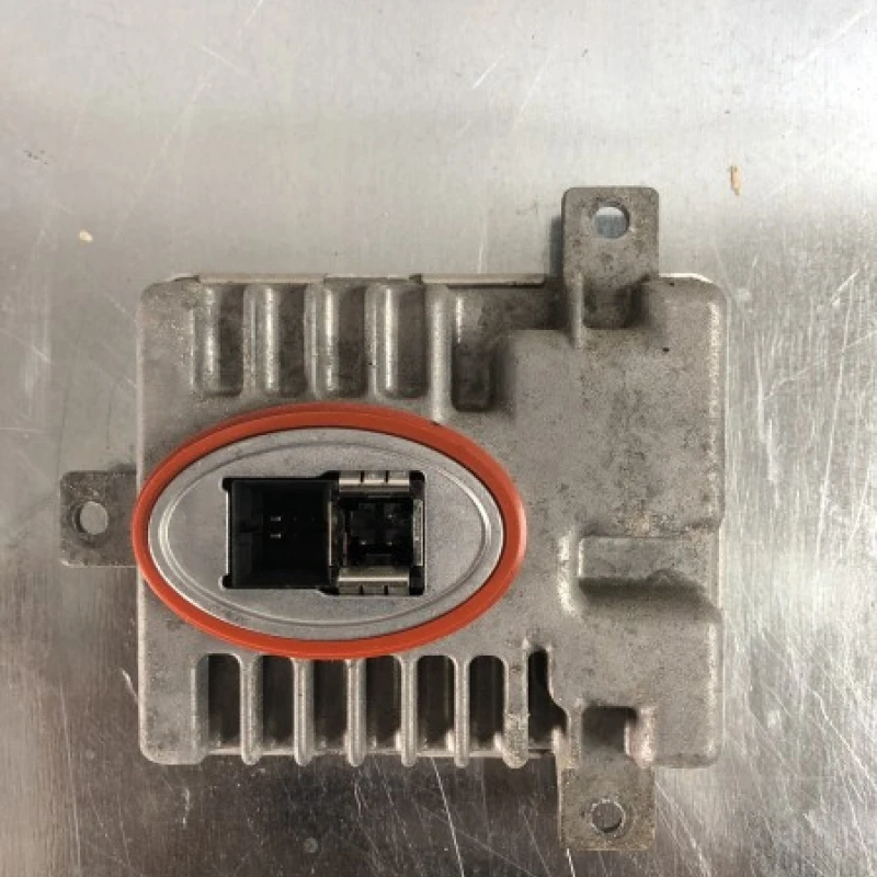 Balast droser xenon / BMW Seria 5 F11 2011 / Caroserie, oglinzi si faruri