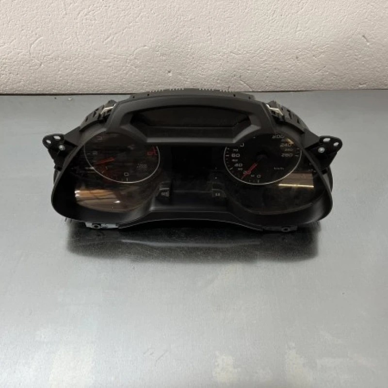 Ceas bord Audi A4 B8 2010