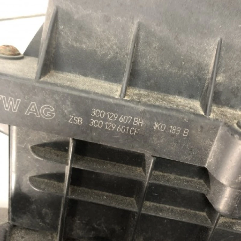 Carcasa filtru aer / Volkswagen   2013 / Motor, racire si evacuare
