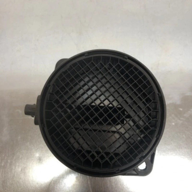 Debitmetru aer / Volkswagen Passat B7 2013 / Motor, racire si evacuare