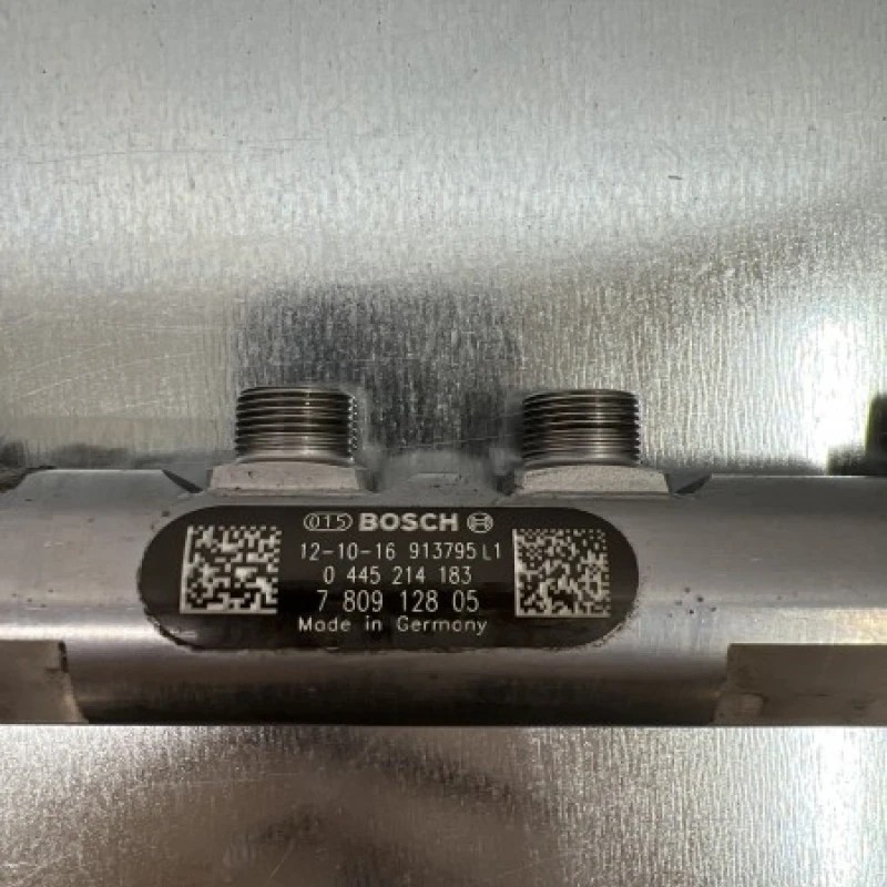 Rampa injectoare cu senzor / BMW Seria 5 F11 2010 / Motor, racire si evacuare