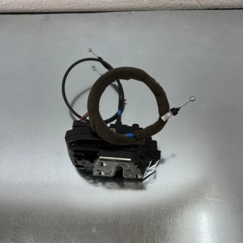 Iala broasca usa stanga spate / Nissan Navara D40 2009 / Caroserie, oglinzi si faruri