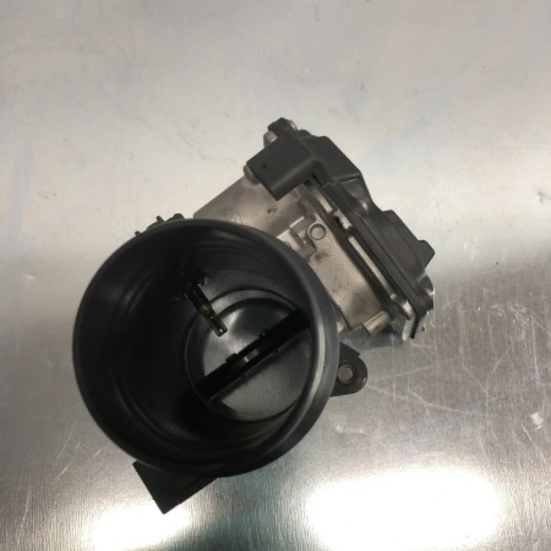 Clapeta de acceleratie / BMW Seria 5 F11 2011 / Motor, racire si evacuare