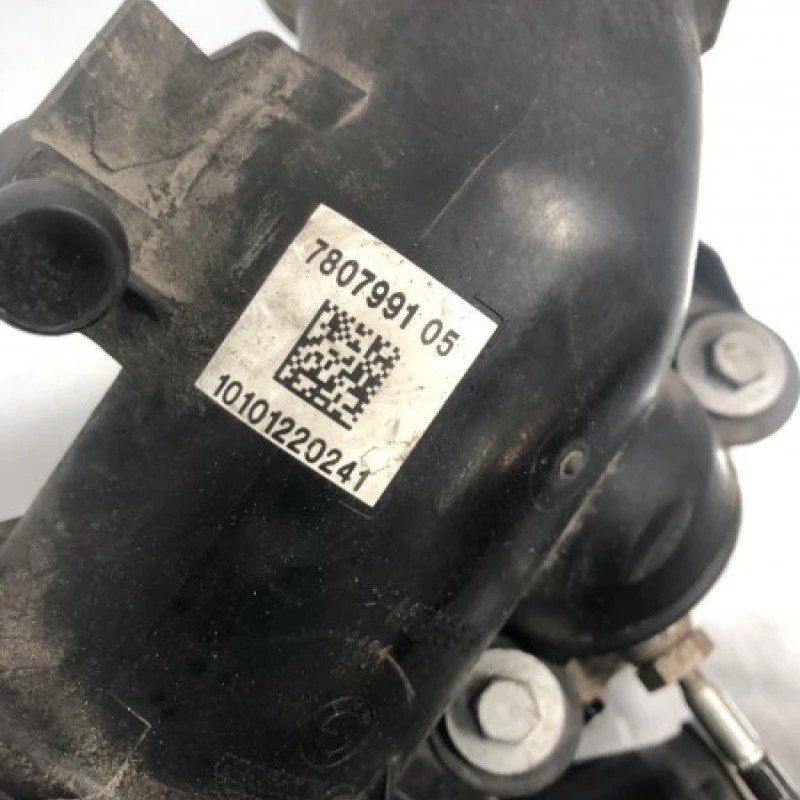 Galerie de admisie / BMW Seria 5 F11 2010 / Motor, racire si evacuare