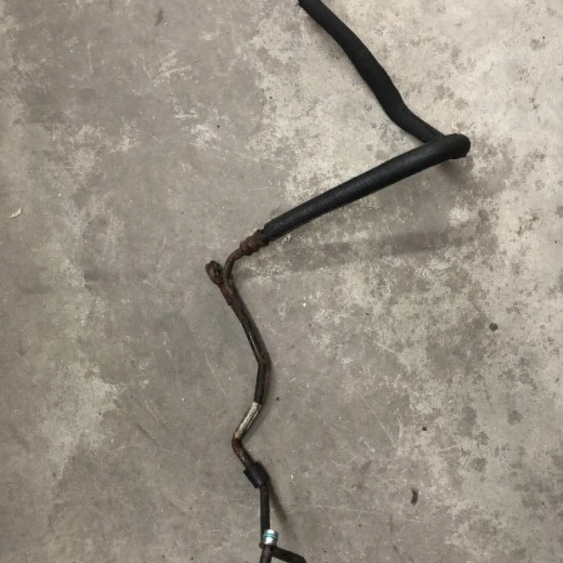 Conducta servodirectie / Audi A4 B8 2010 / Directie si suspensie
