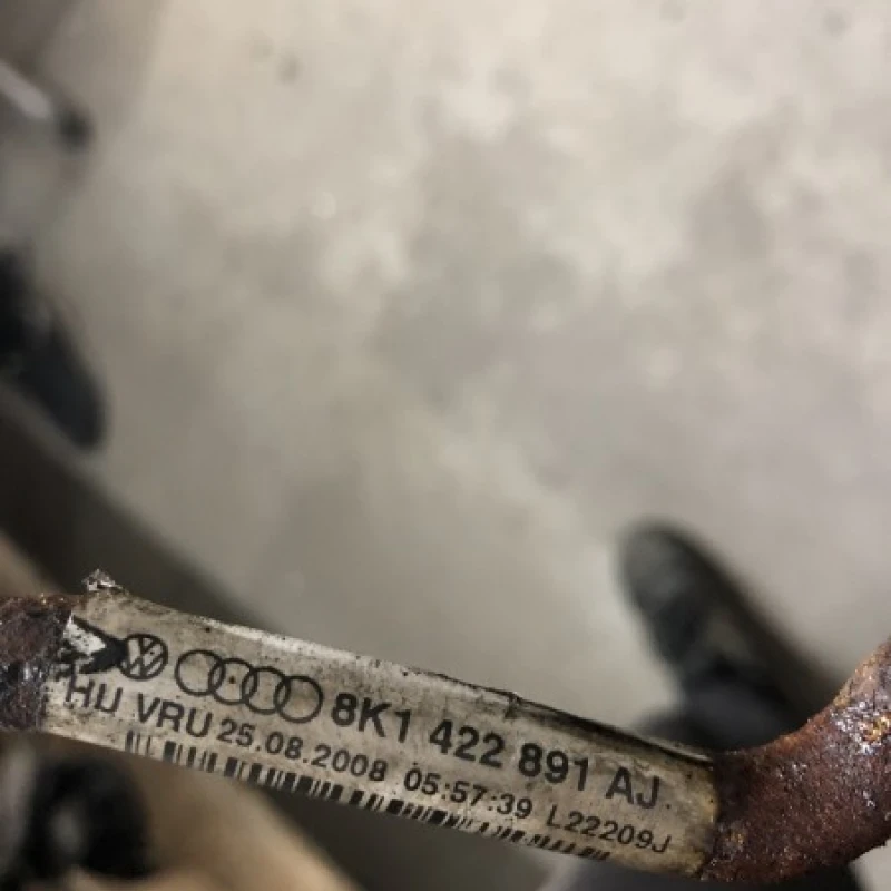 Conducta servodirectie / Audi A4 B8 2010 / Directie si suspensie