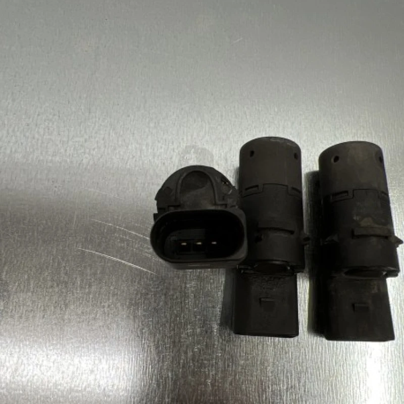 Senzori de parcare / Volkswagen T5 Transporter 2011 / Audio si electronice