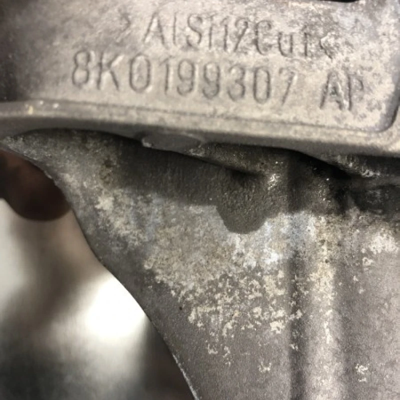 Suport tampon motor / Audi A4 B8 2010 / Motor, racire si evacuare