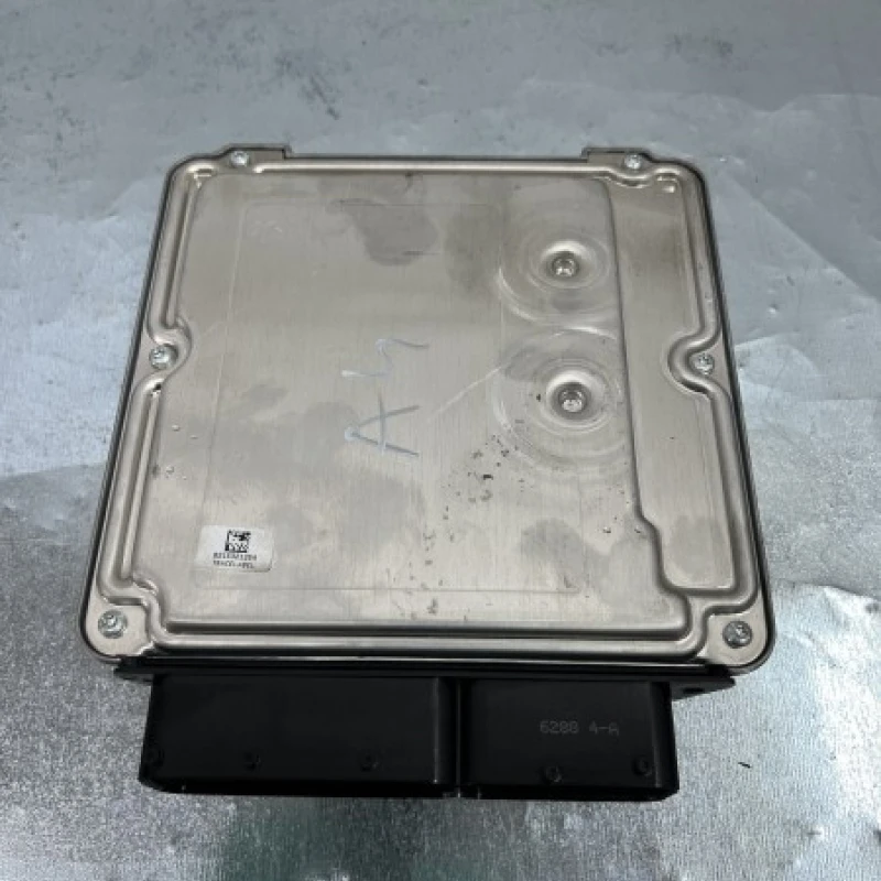 Calculator motor ecu / Audi A4 B8 2010 / Audio si electronice