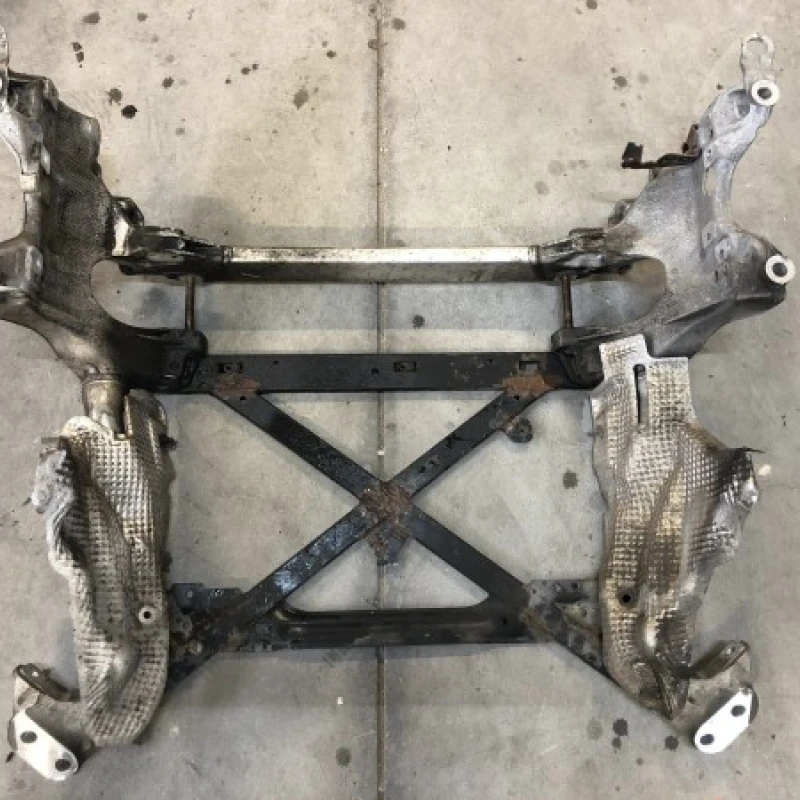 Jug motor punte fata Audi 