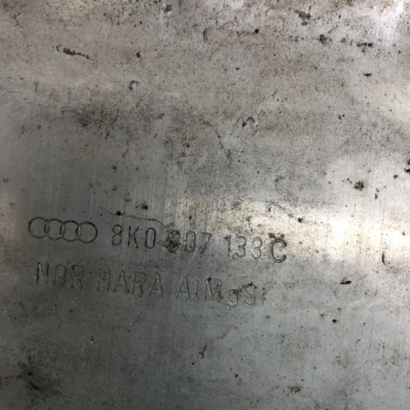 Cap lonjeron / Audi A4 B8 2010 / Caroserie, oglinzi si faruri
