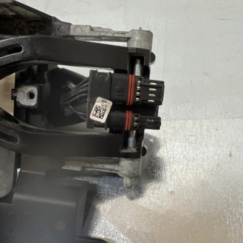 Maner usa stanga fata keyless entry / BMW Seria 7 F01 2011 / Caroserie, oglinzi si faruri