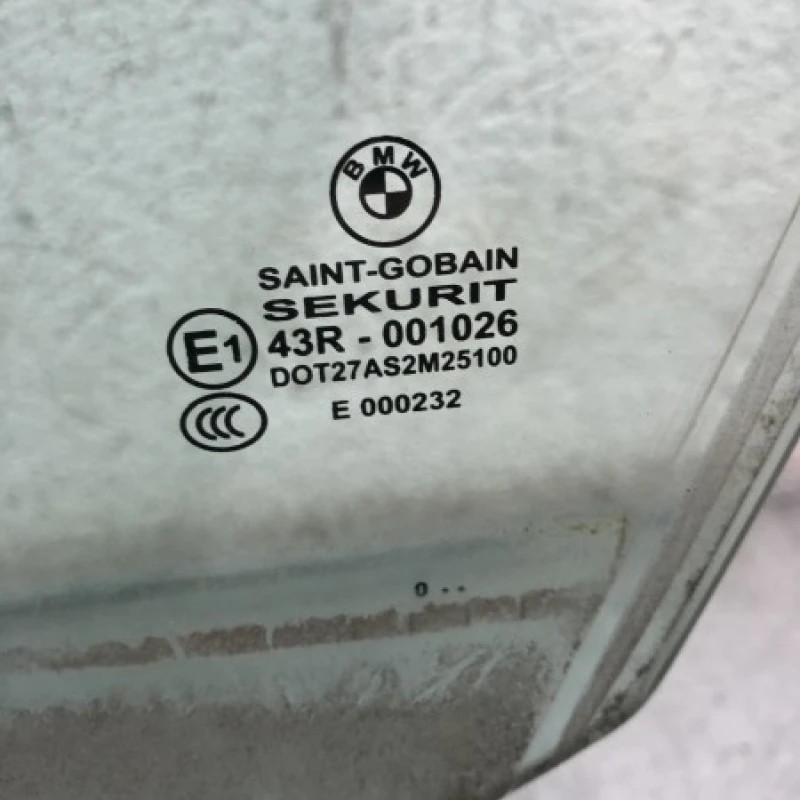 Geam stanga fata / BMW Seria 7 F01 2011 / Caroserie, oglinzi si faruri