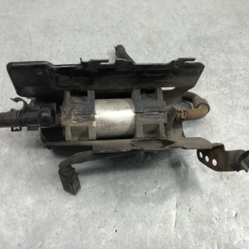 Pompa combustibil Volkswagen T5 Transporter 2011