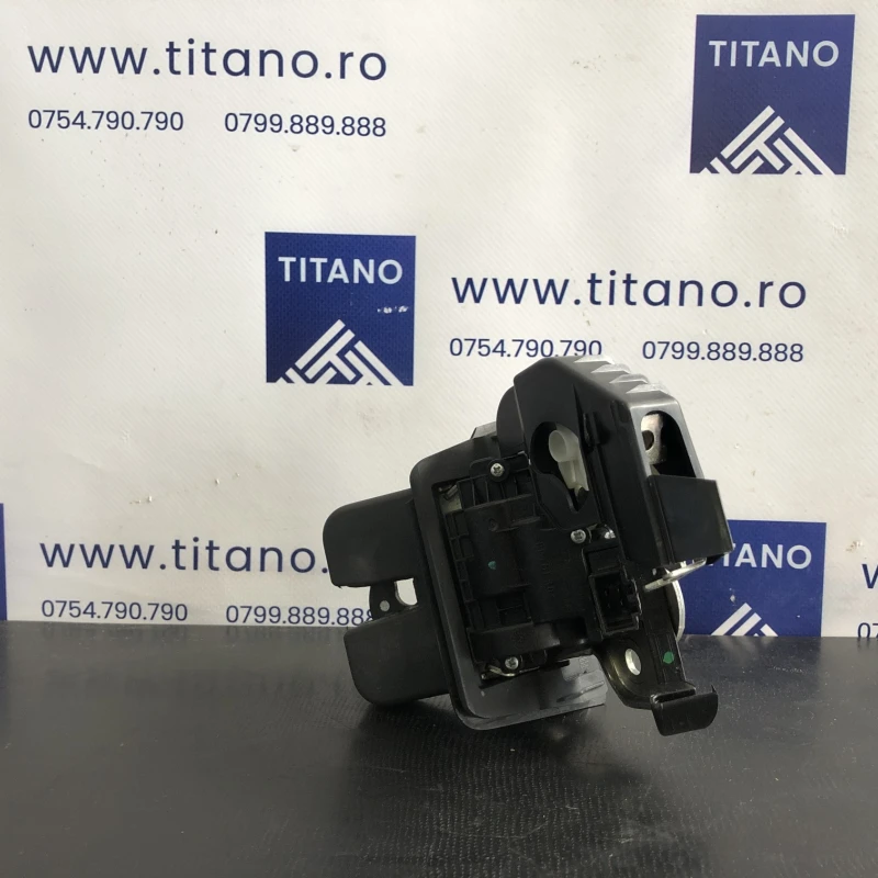 Iala broasca haion / Audi A6 C7 2014 / Caroserie, oglinzi si faruri