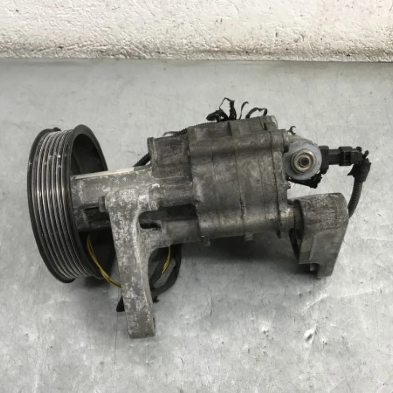 Pompa servo / BMW Seria 7 F01 2011 / Directie si suspensie