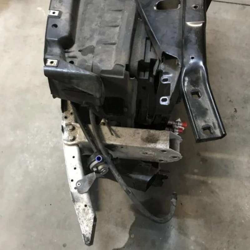Trager complet / BMW Seria 7 F01 2011 / Motor, racire si evacuare