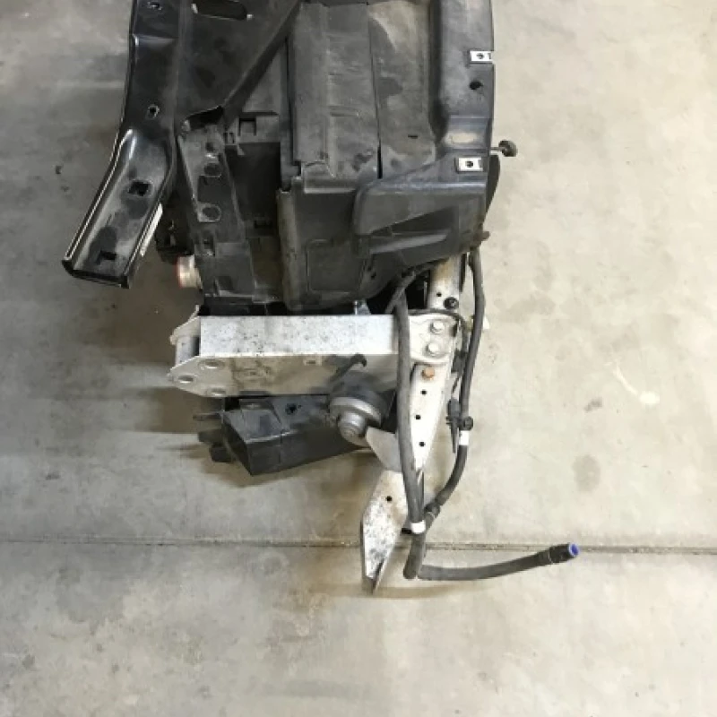 Trager complet / BMW Seria 7 F01 2011 / Motor, racire si evacuare