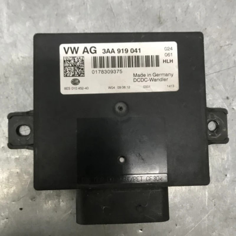 Modul start stop / Volkswagen Passat B7 2013 / Audio si electronice