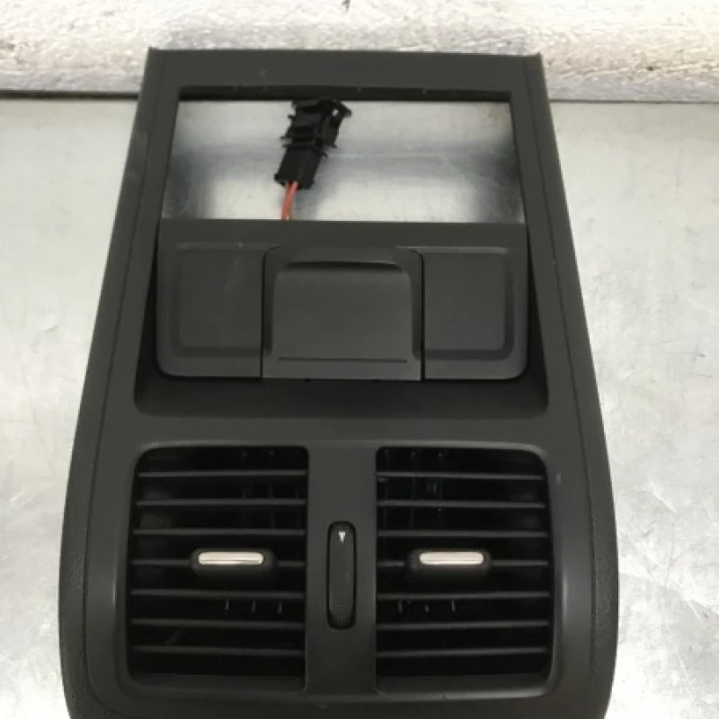 Grila ventilatie aer spate Volkswagen 