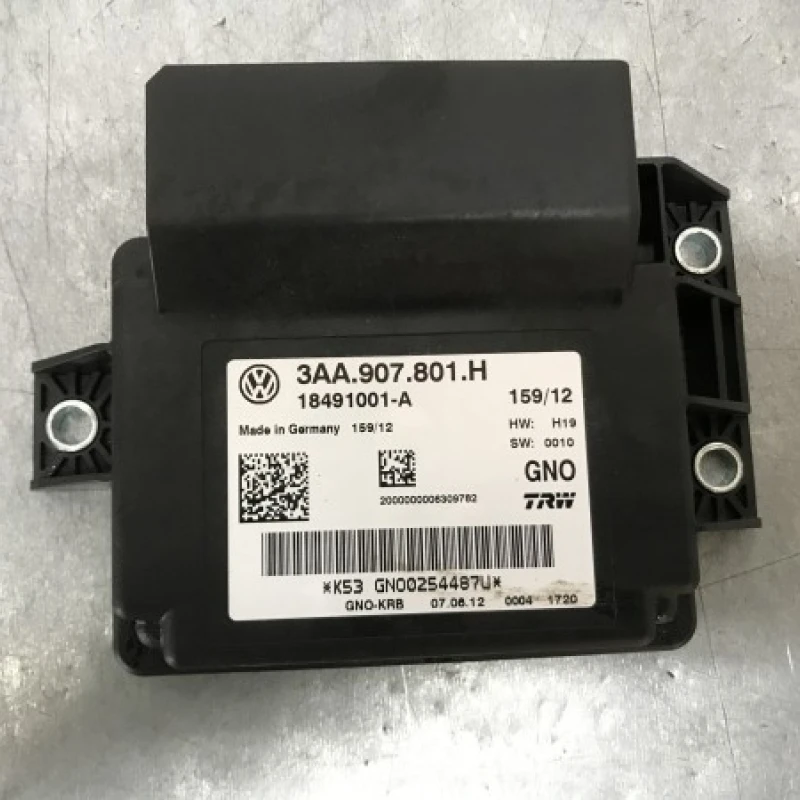 Calculator frana de mana / Volkswagen   2013 / Audio si electronice