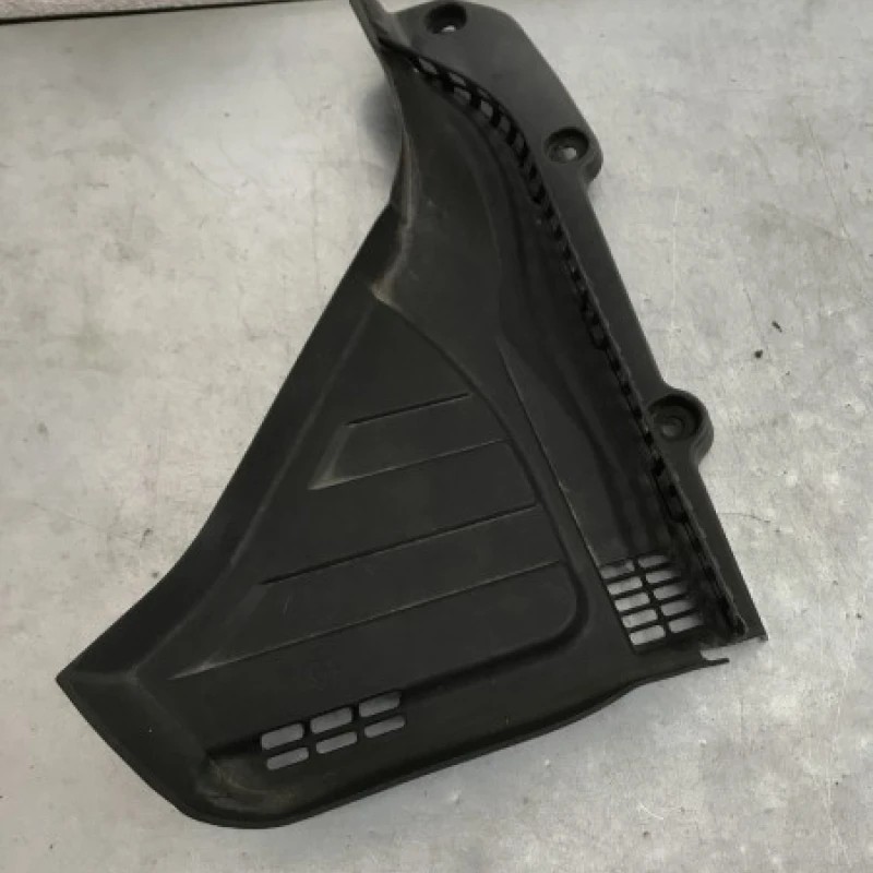 Ornament parbriz / BMW Seria 7 F01 2011 / Caroserie, oglinzi si faruri