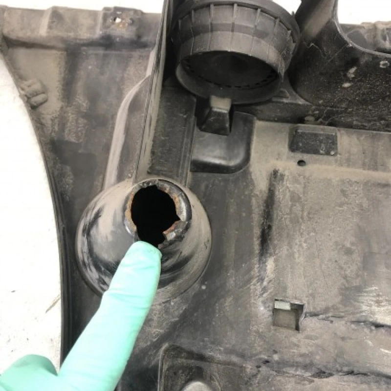 Suport bara spate dreapta / BMW Seria 7 F01 2011 / Caroserie, oglinzi si faruri