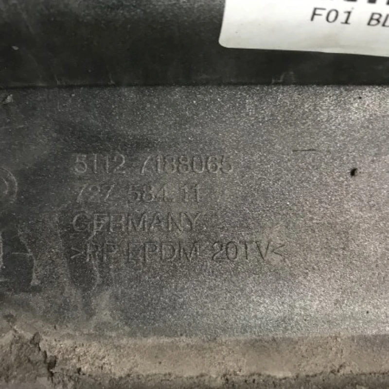 Difuzor fusta bara spate / BMW Seria 7 F01 2011 / Caroserie, oglinzi si faruri