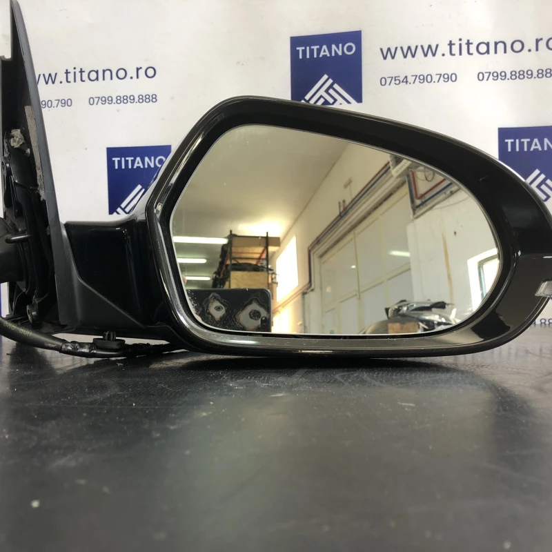 Oglinda dreapta / Audi A6 C7 2014 / Caroserie, oglinzi si faruri