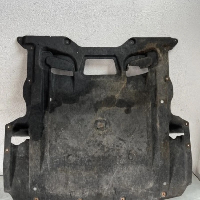Scut motor BMW Seria 7 F01 2011
