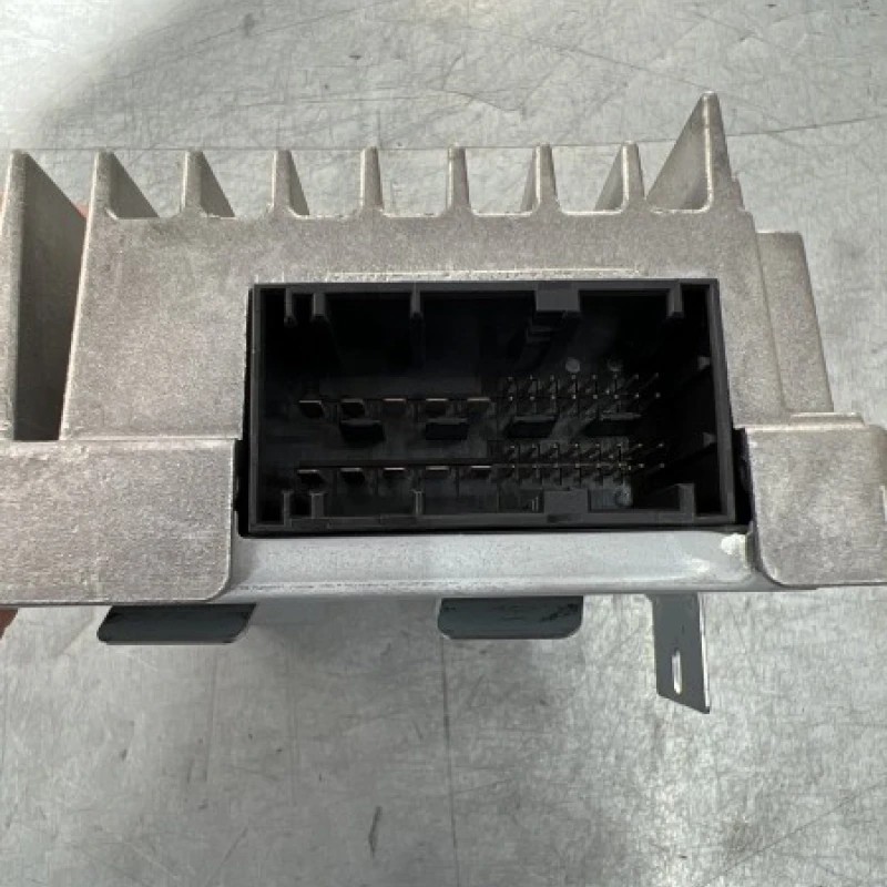 Amplificator audio / BMW Seria 7 F01 2011 / Audio si electronice