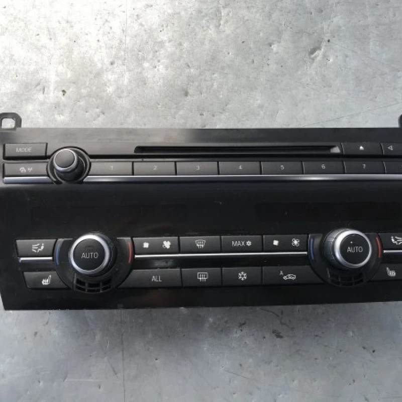 Panou climatronic BMW Seria 7 F01 2011