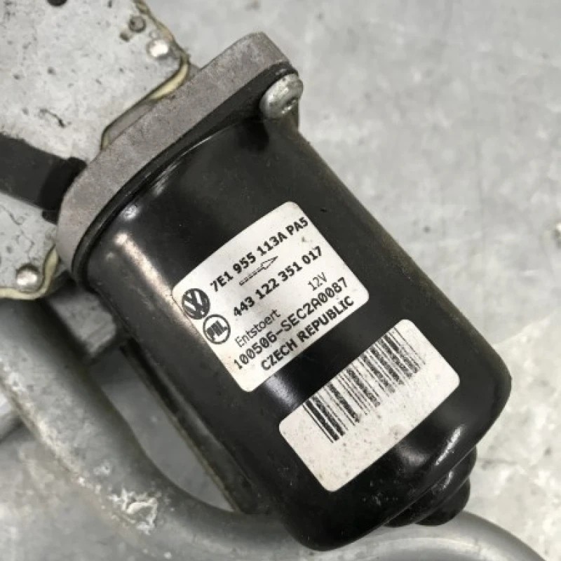 Ansamblu stergatoare parbriz cu motoras / Volkswagen T5 Transporter 2011 / Caroserie, oglinzi si faruri