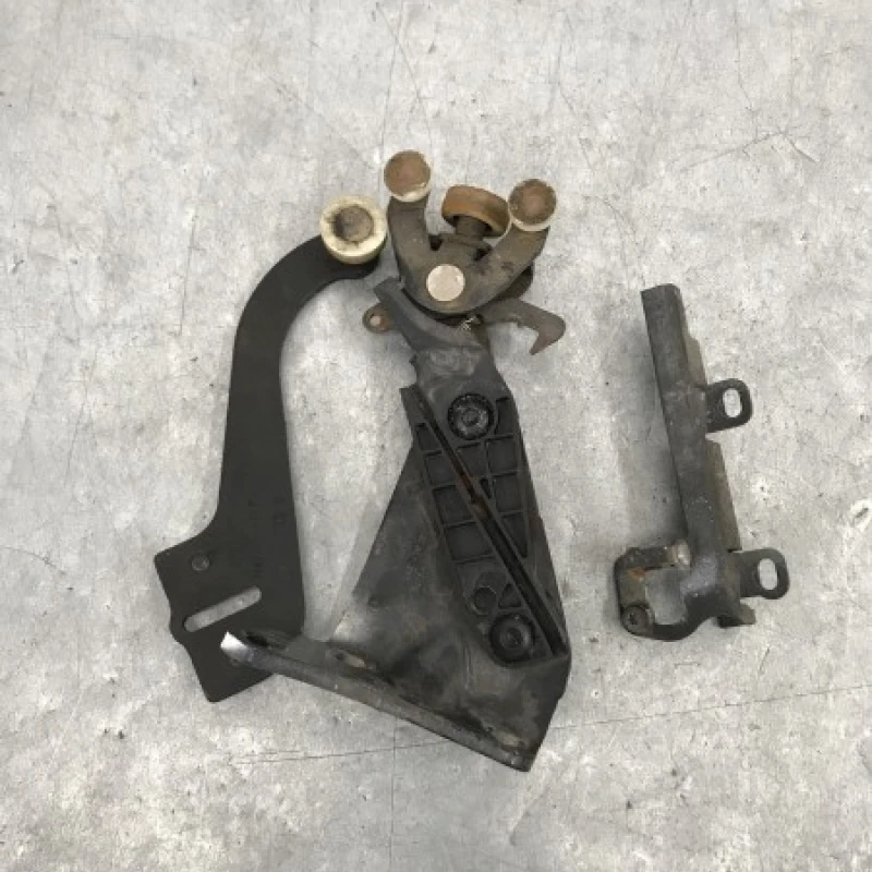 Balamale usa stanga Volkswagen 