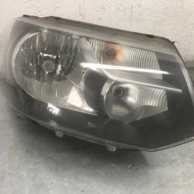 Far dreapta Europa Original / Volkswagen T5 Transporter 2011 / Caroserie, oglinzi si faruri