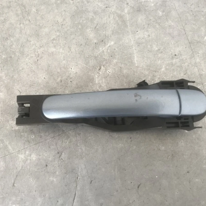 Maner usa dreapta fata Skoda 