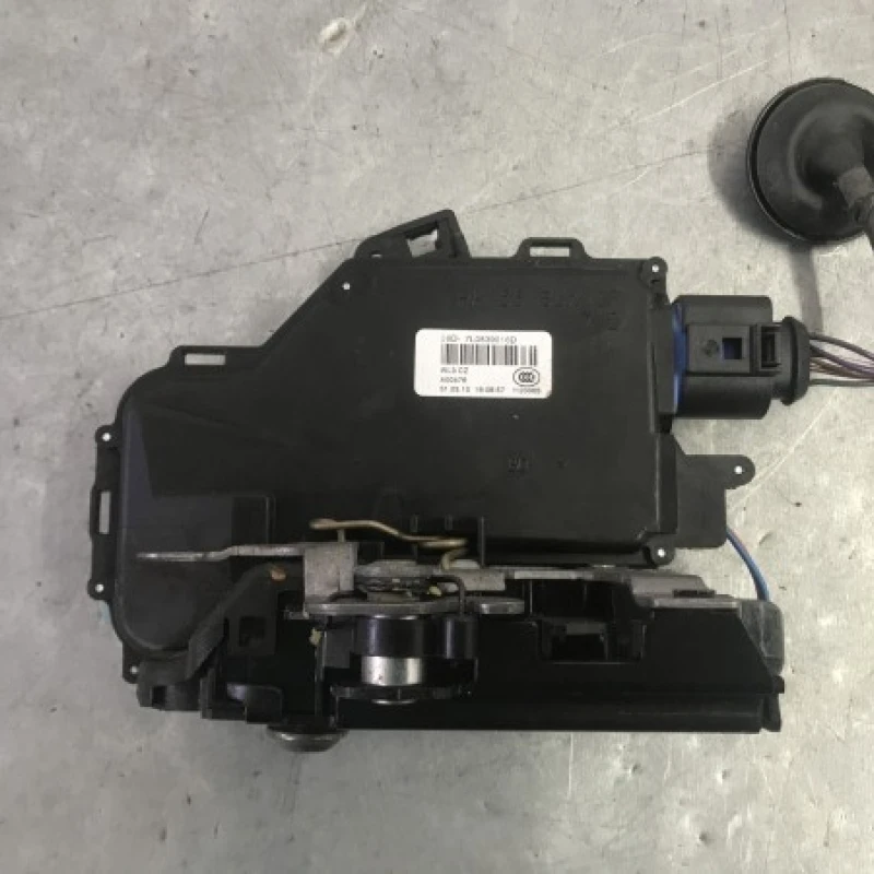 Iala broasca usa dreapta spate Skoda 