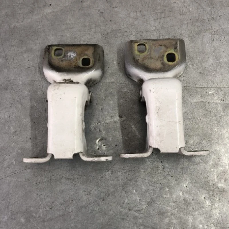 Balamale usa stanga fata Nissan 