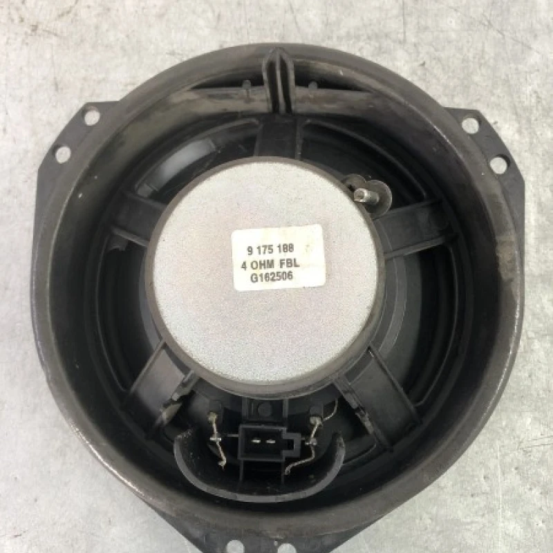 Boxa usa / Nissan   2007 / Audio si electronice