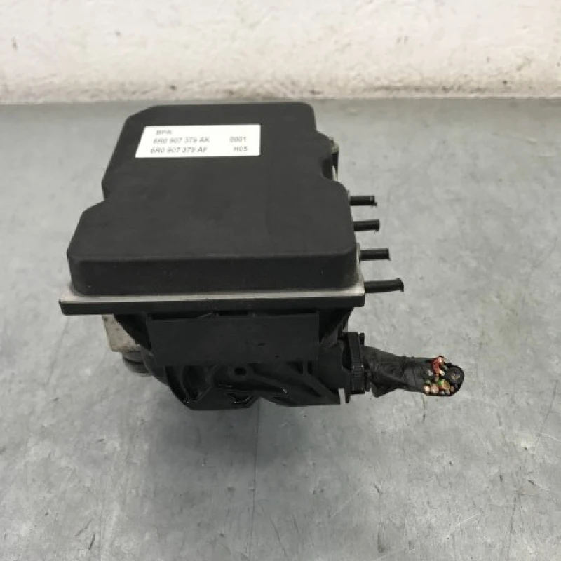Pompa abs / Volkswagen Polo 6R 2011 / Frane