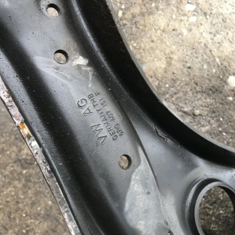 Jug motor punte fata / Volkswagen Polo 6R 2011 / Motor, racire si evacuare